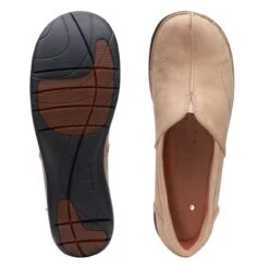 Clarks Un Loop Stride Nougat -Clarks Step Deals Store 26169794 W 7