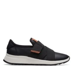 Clarks Dash Lite Strap Black Leather