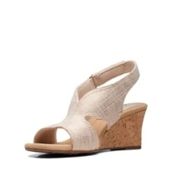 Clarks Kyarra Aster Sand Metallic 10 Clarks Kyarra Aster Sand Metallic -Clarks Step Deals Store 26171236 W 4