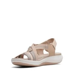 Clarks Mira Ivy Sand -Clarks Step Deals Store 26171424 W 4