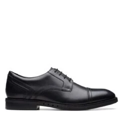 Clarks Un Hugh Cap Black Leather